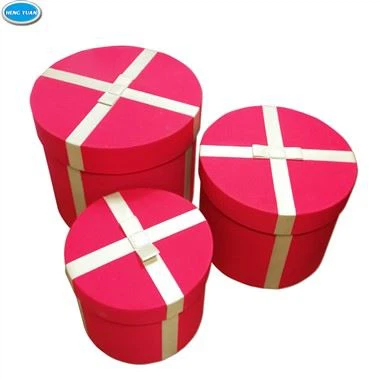 Kotak Topi Bulat Kadbod